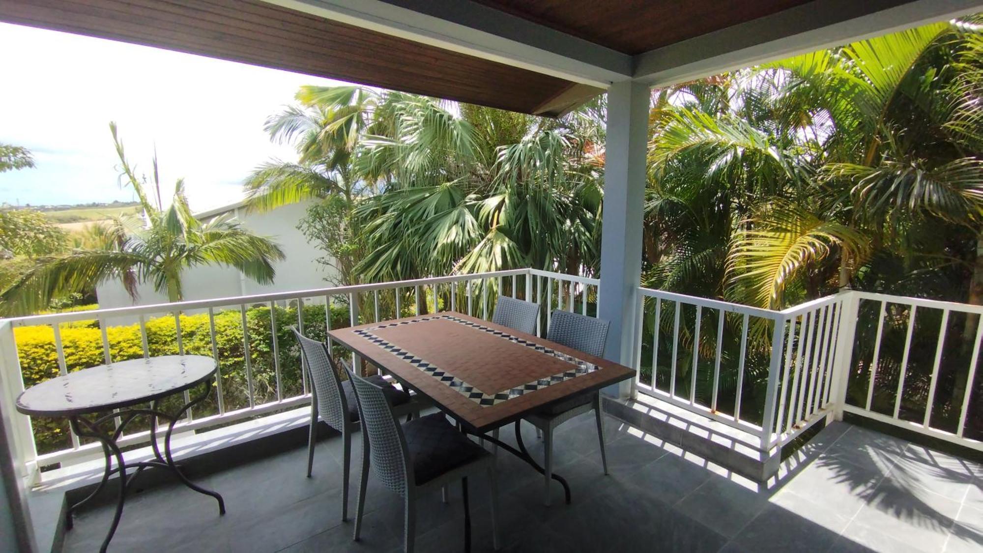 F2 Residence Oasis Terre Rouge A Saint Pierre Buitenkant foto