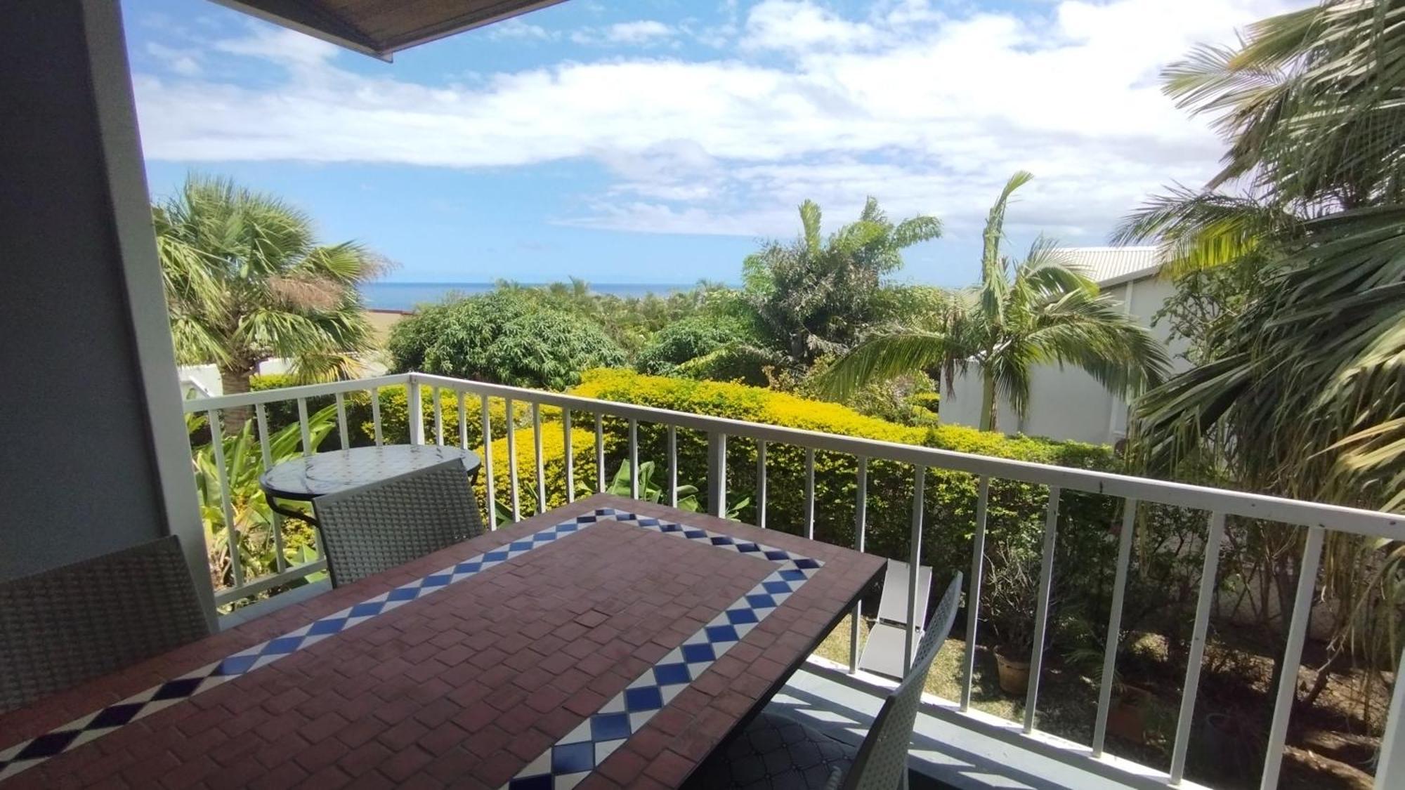 F2 Residence Oasis Terre Rouge A Saint Pierre Buitenkant foto